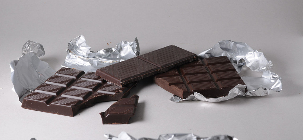 O chocolate negro foi escolhido para explorar a crença de que se algo sabe mal ou amarga então é porque faz bem. Crédito: Simon A. Eugster.